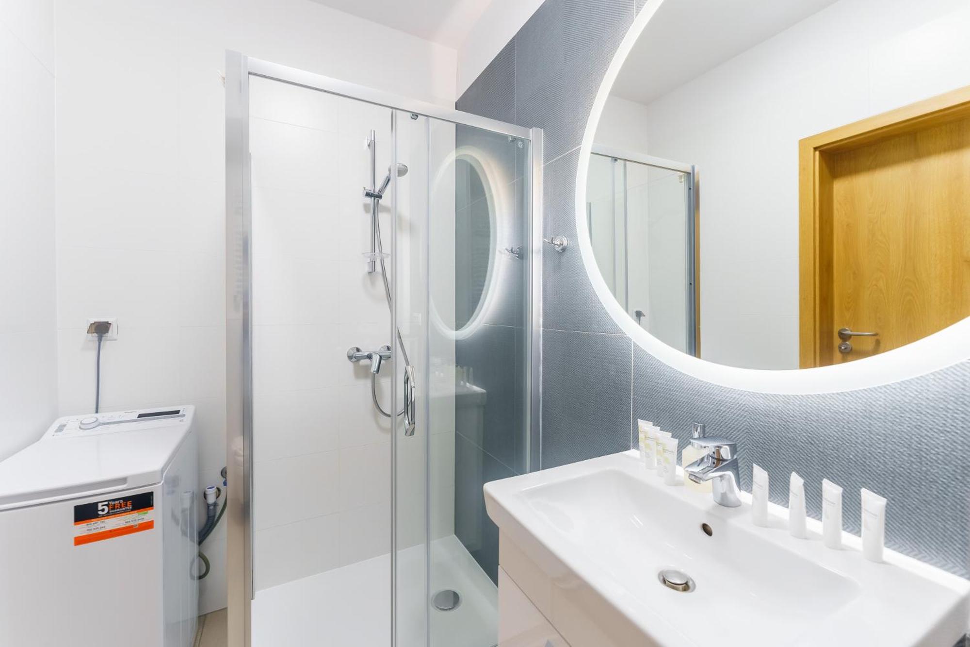 Aquamarina Prima Deluxe Studios With Sea View By Noclegi Renters Miedzyzdroje Exteriér fotografie