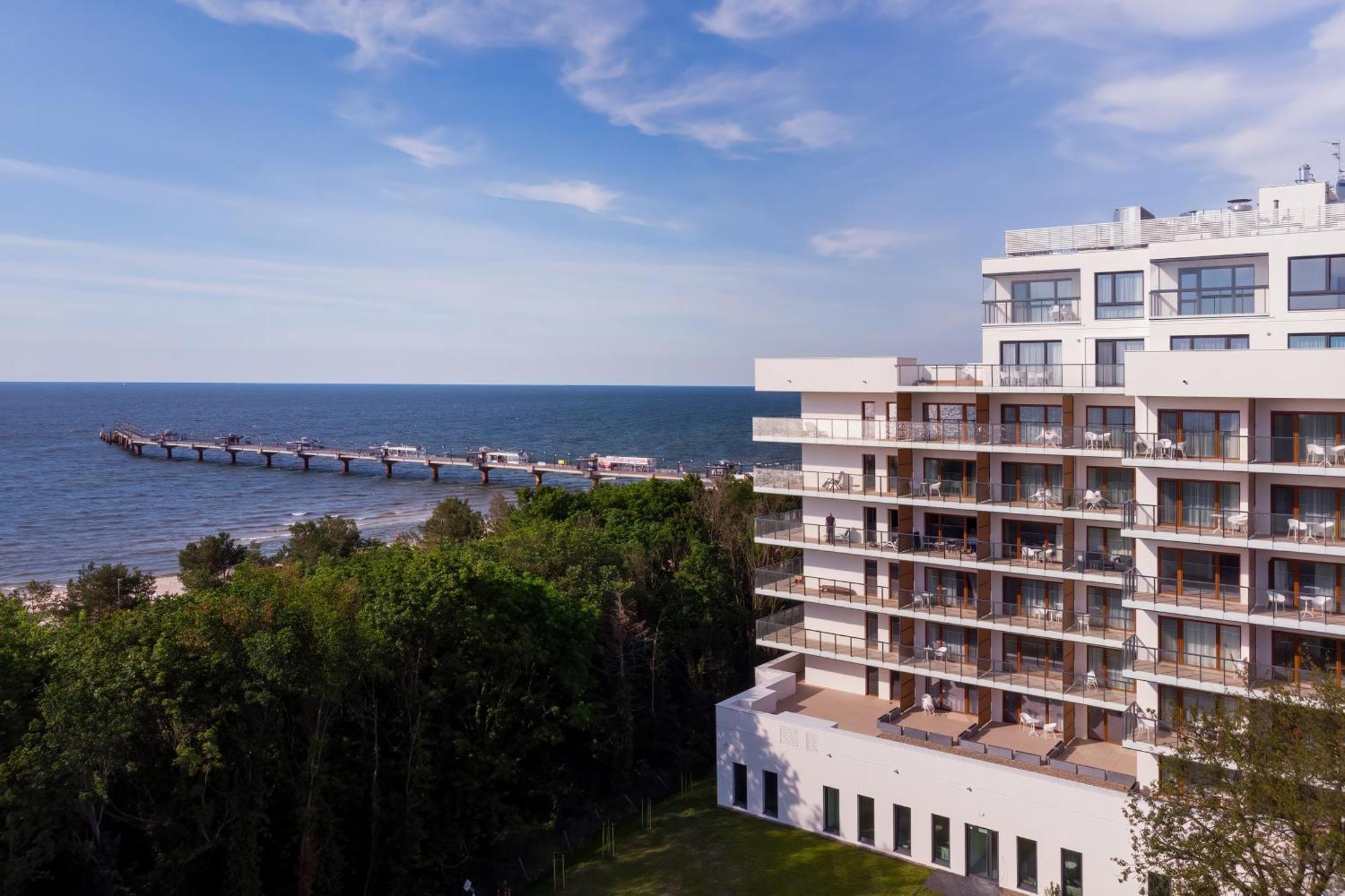 Aquamarina Prima Deluxe Studios With Sea View By Noclegi Renters Miedzyzdroje Exteriér fotografie